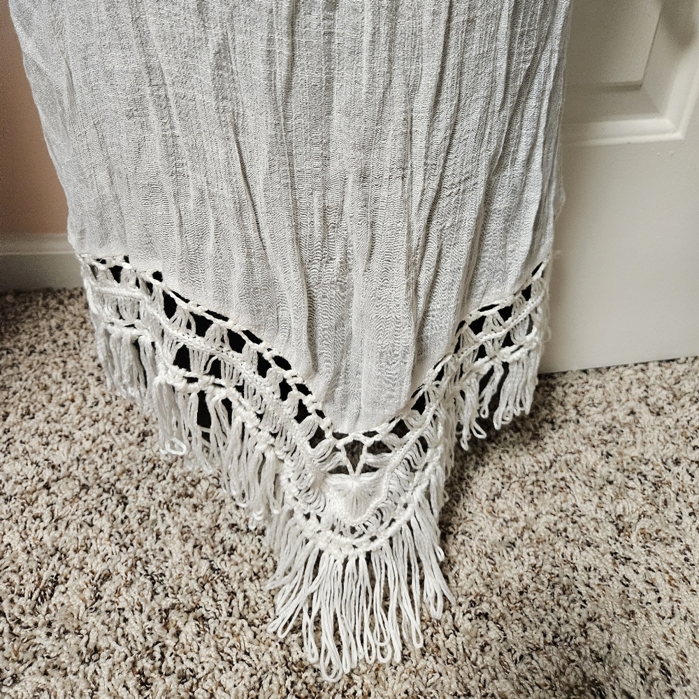 VENUS White Relaxed Cropped Tunic Or Swimsuit Cover-Up - Picture 5 of 13